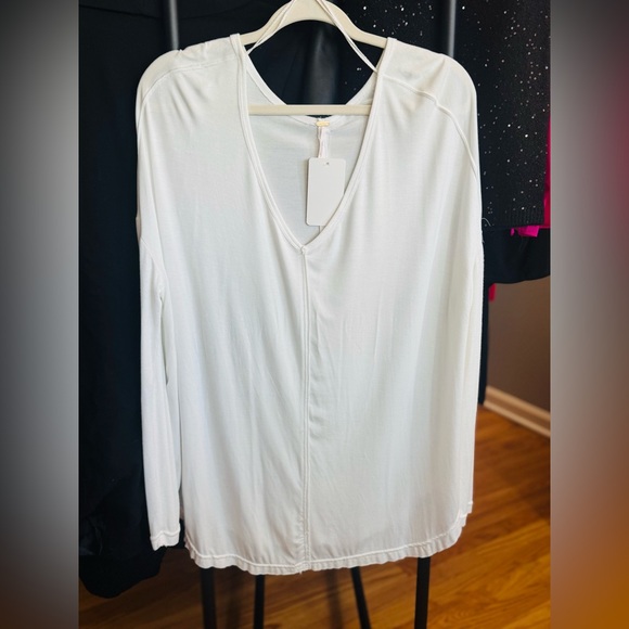Free People Tops - #031: Free People Long Sleeve Top